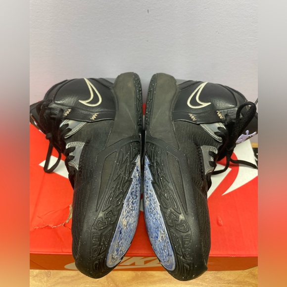 Nike Kyrie Infinity - Picture 5 of 6